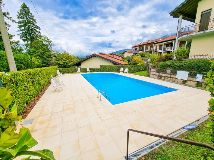 Ferienhaus für 4 Personen, mit Balkon und Terrasse sowie Garten und Pool