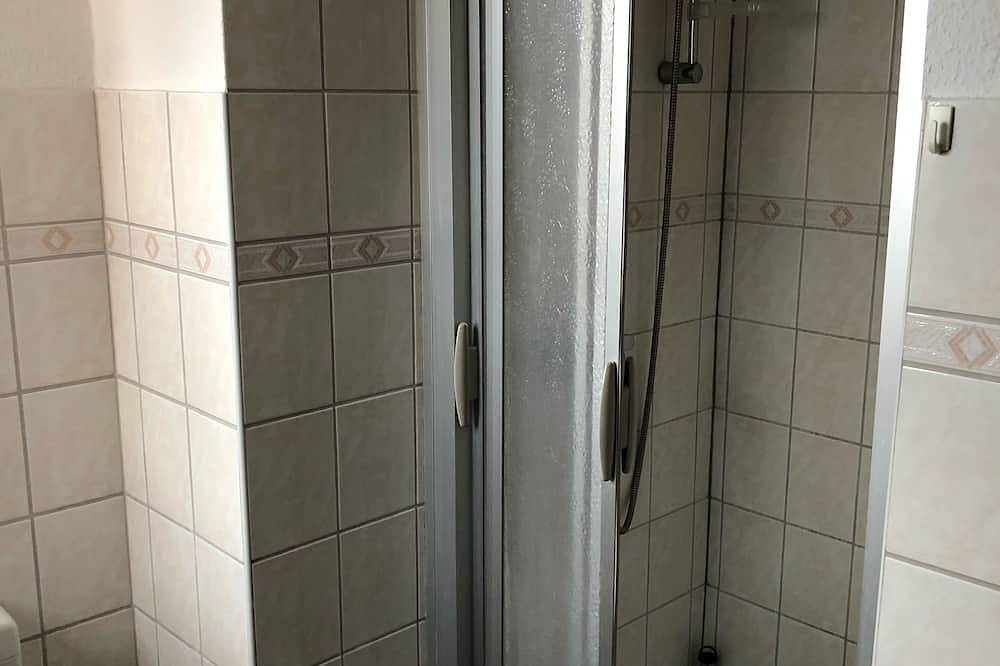 Entire apartment, Vacation apartment for 2 + 1 persons in Mirow from 38 Euro in Mirow, Mecklenburg-Strelitz