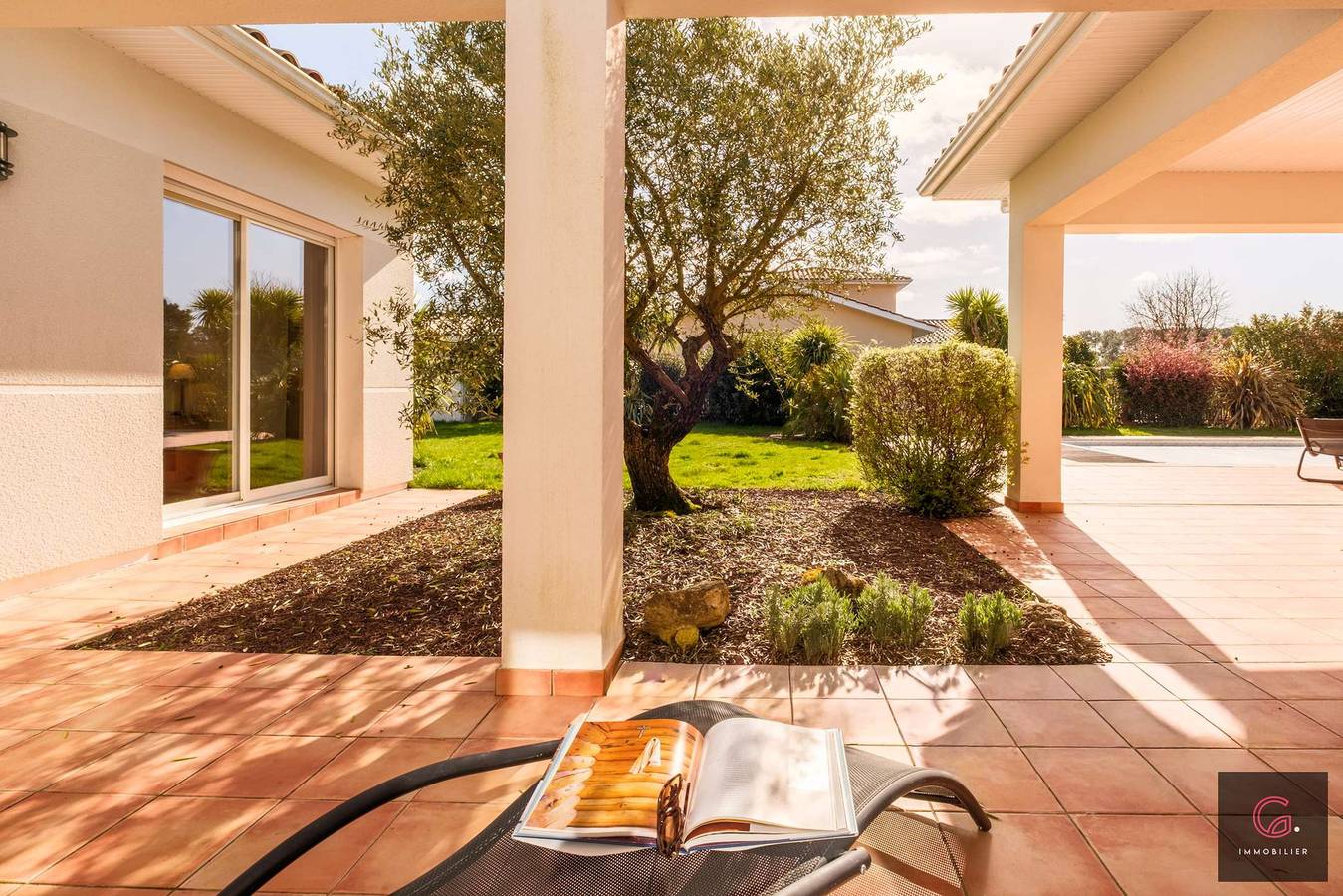 Ganze Ferienwohnung, Contemporary Villa with Pool in Sanguinet 8 Pers in Sanguinet, Côte d’Argent