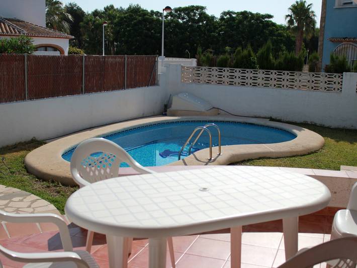 Location de vacances pour 6 personnes, avec jardin et terrasse, animaux acceptés à Els Poblets - 2