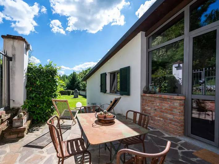 Casa 9 persone in Asti (Comune), Provincia d'Asti