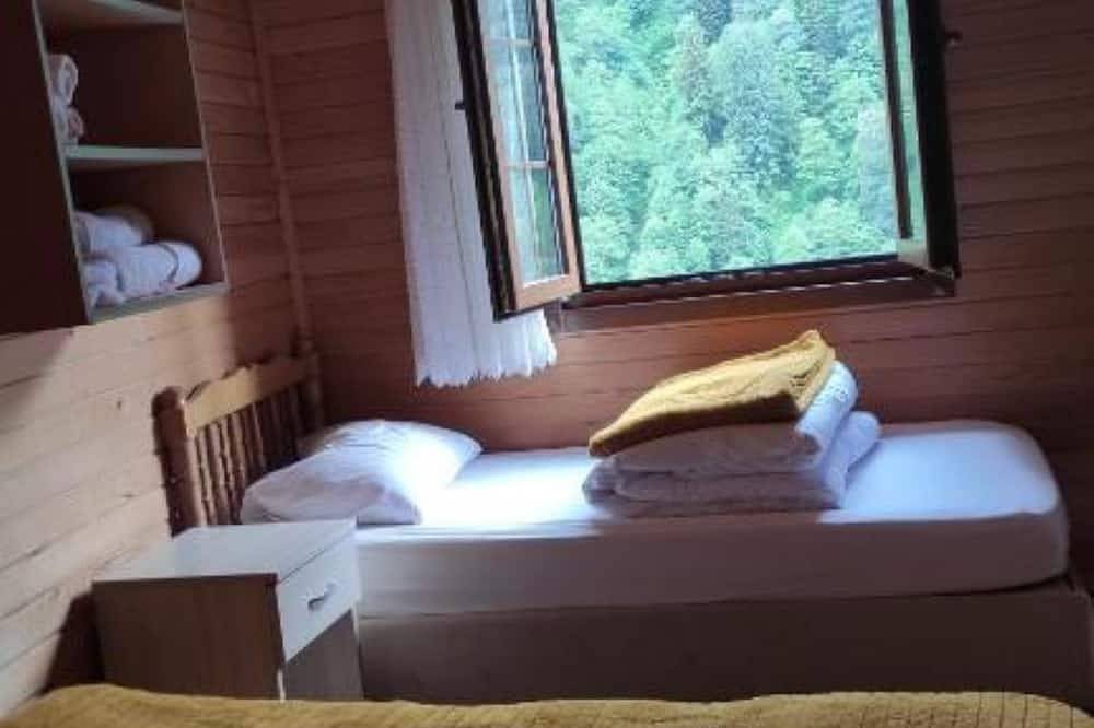 Comfort Triple Room - Fora Pension in Çamlıhemşin, Black Sea region