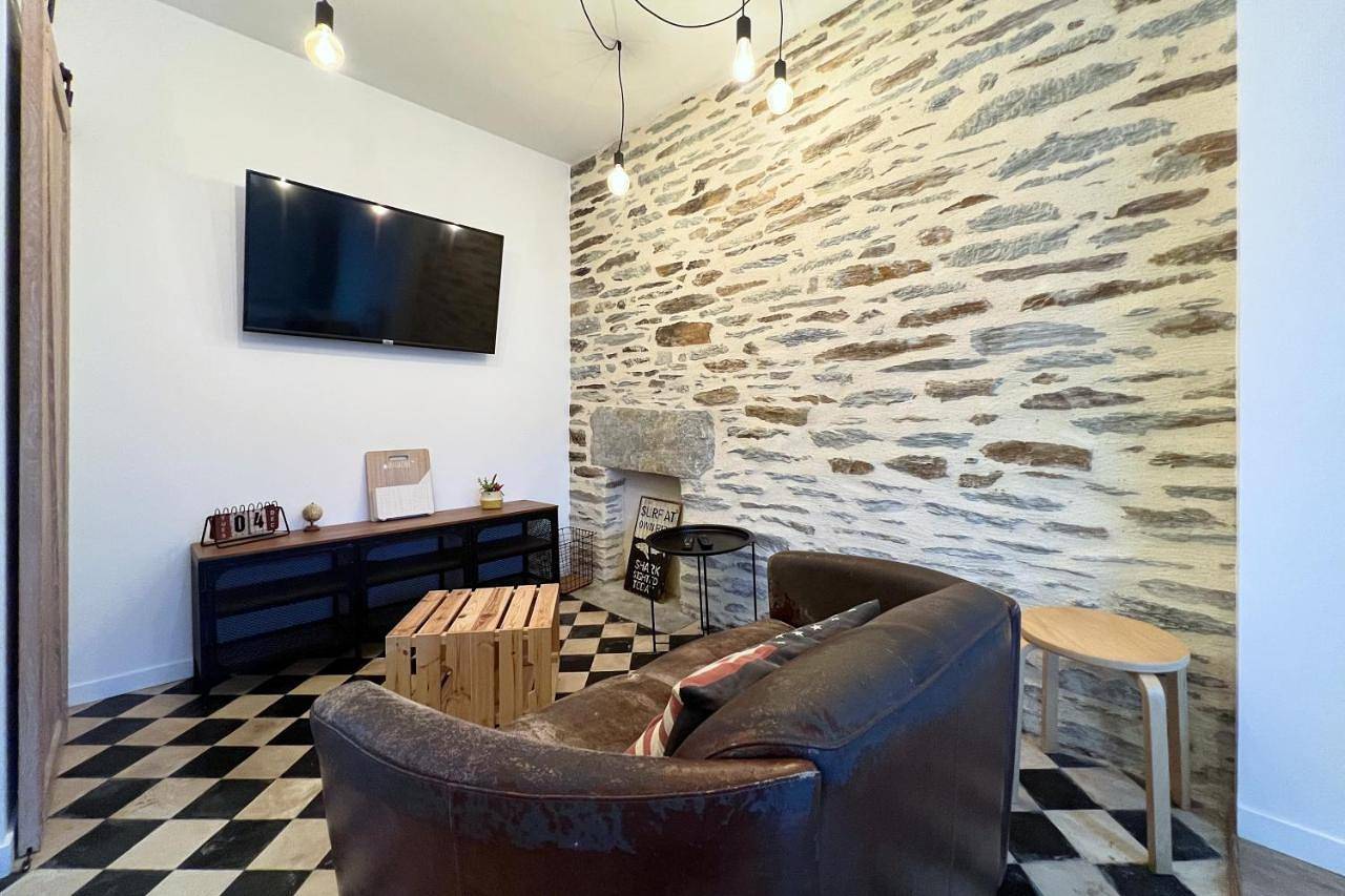 Appartement entier, One-Bedroom Apartment in Équeurdreville-Hainneville, Cherbourg-en-Cotentin