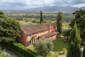 Villa für 6 Personen, mit Garten in Lucca