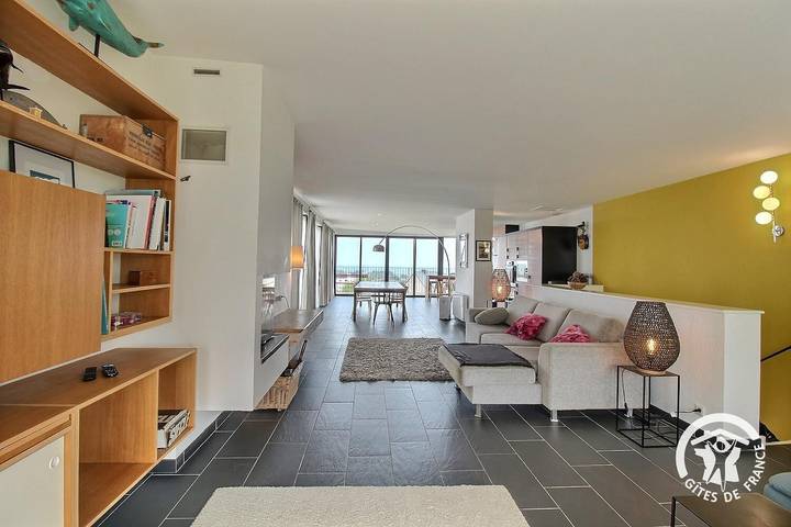 Gîte pour 8 personnes, avec terrasse et jardin, animaux acceptés dans Buguélès - 3