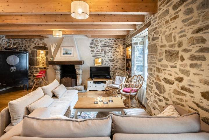 Location de vacances pour 14 personnes, avec jardin, adapté aux familles à Saint-Suliac - 2