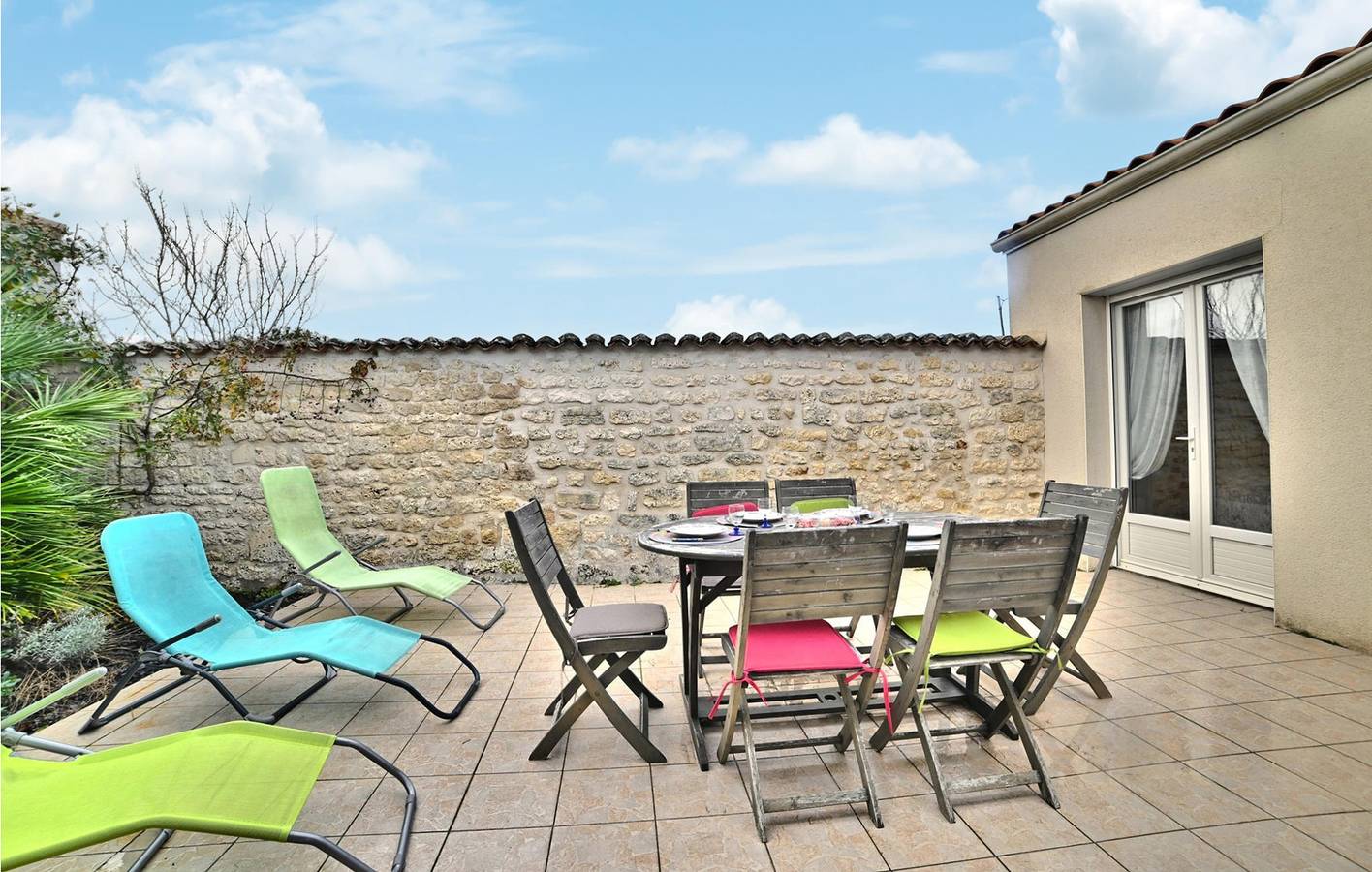Acogedor Apartamento de 85m2: TV, Lavavajillas, Parking, Jardín in Saint-Pierre-d'Oléron, Côte de Beauté