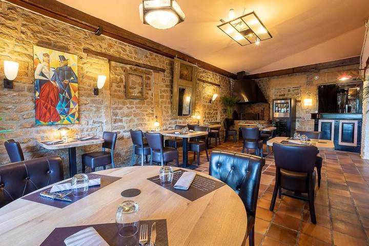 Hôtel pour 2 personnes, avec jardin et vue, animaux acceptés dans Bazeilles - 3