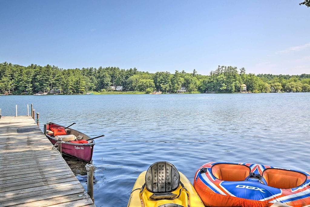 Haustierfreundliches Berkshires Home mit Dock und Feuerstelle! in New Marlborough, Berkshire County