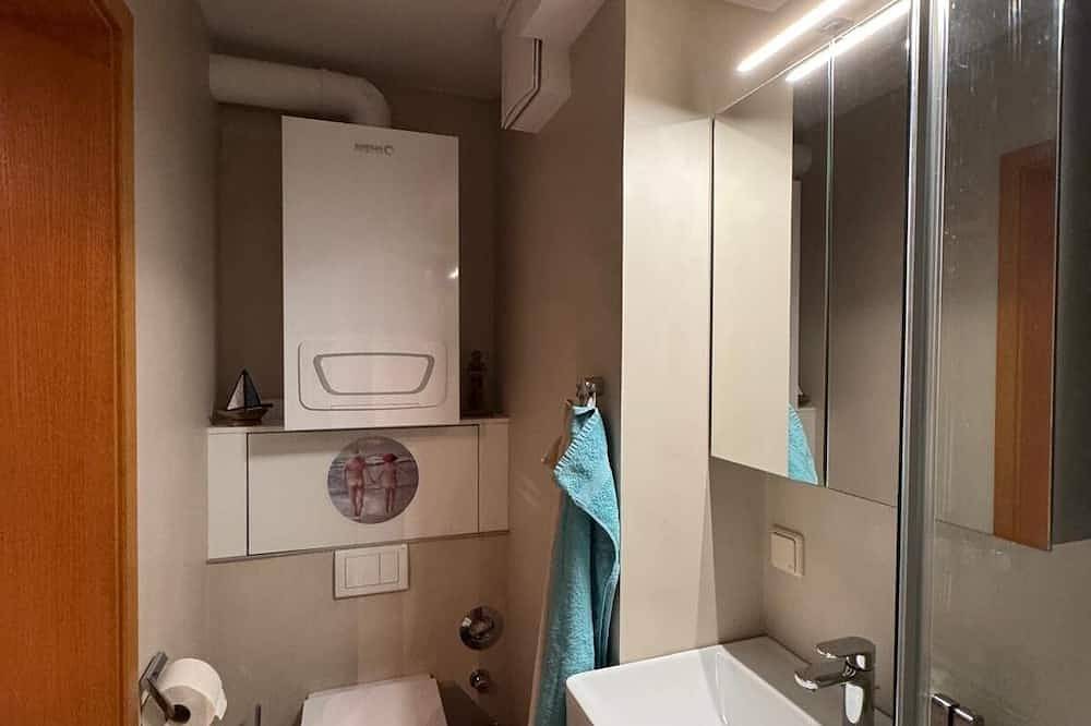 Entire apartment, Small cozy vacation apartment! 10 minutes from the beach and center. in Langeoog