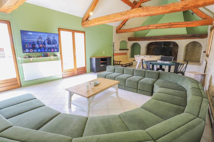 Villa pour 30 personnes, avec piscine ainsi que jardin et terrasse en Bourgogne - 4