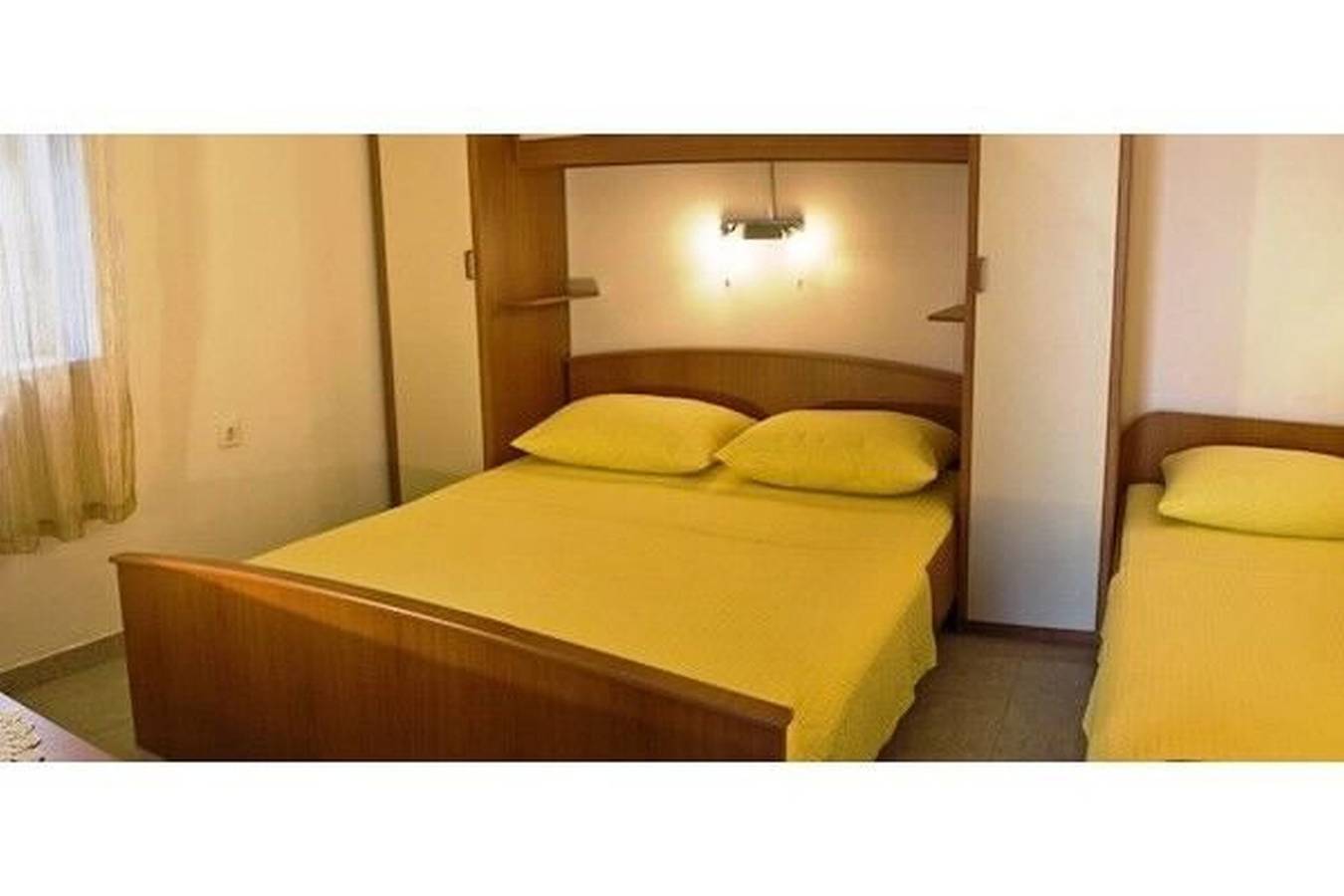 Geheel appartement, Apartments and Rooms Florijan in Komarna, Dubrovnik-Neretva