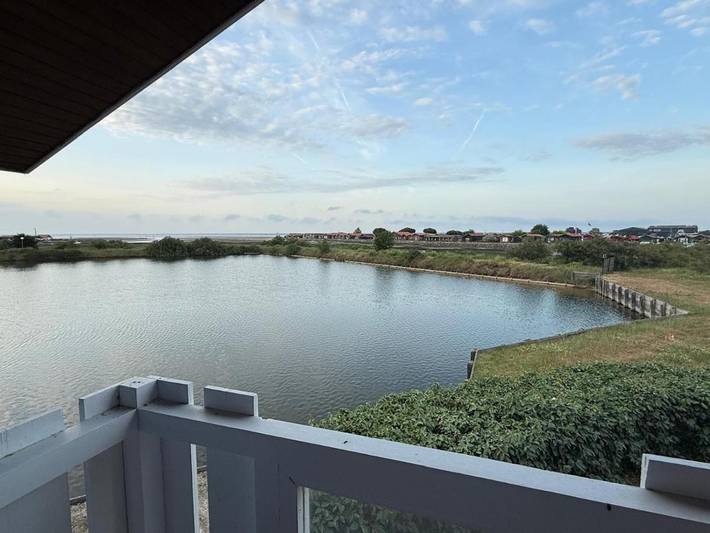 Maison de vacances pour 6 personnes, avec Balcon et Terrasse ainsi que Jardin et Vue sur le lac à Gujan-Mestras