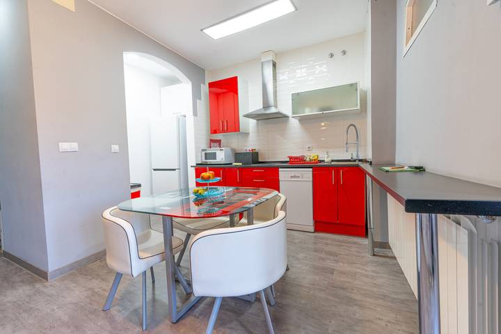 Gîte pour 4 personnes, avec balcon à León - 4