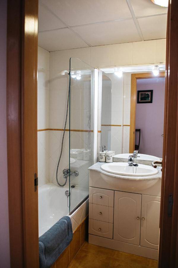 Casa rural para 8 personas, con vistas además de piscina y jardín en Gandía - 2