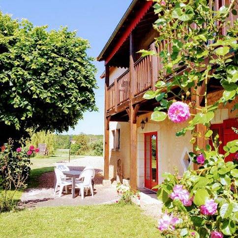 Gîte pour 4 personnes, avec jardin et terrasse à Braye-sous-Faye