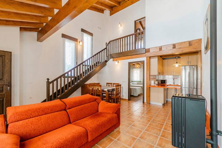 Country house for 7 people, with balcony and garden - 1