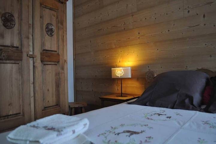 Gîte pour 4 personnes, avec balcon et jacuzzi à Taninges - 2
