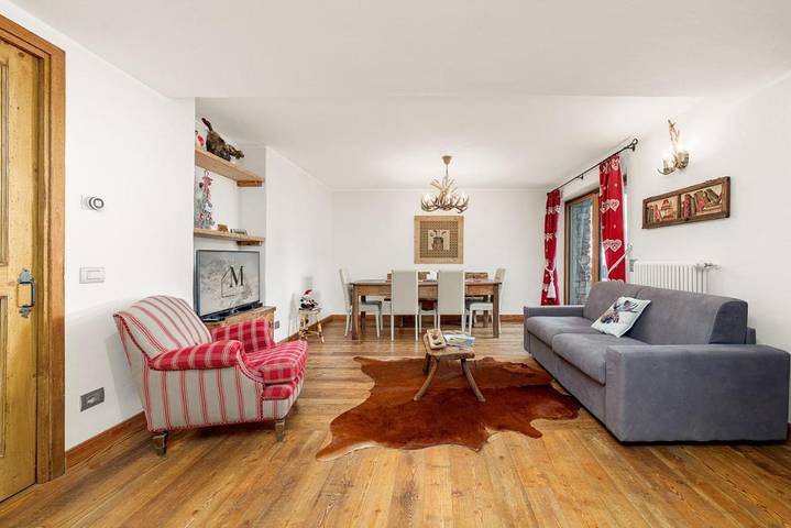 Apartamento de vacaciones para 7 personas, con sauna además de vistas y jardín, Se admiten mascotas - 1