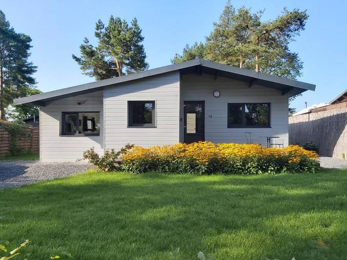 Chalet pour 4 personnes, avec Terrasse ainsi que Jardin et Vue dans Resteigne