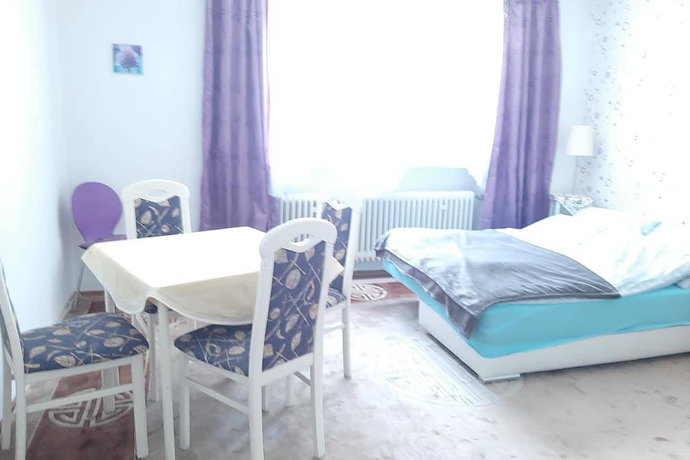 Ganze Wohnung, Ruhige Fewo im Taunus zw. Idstein u Bad Schwalbach in Hohenstein, Rheingau-Taunus-Kreis