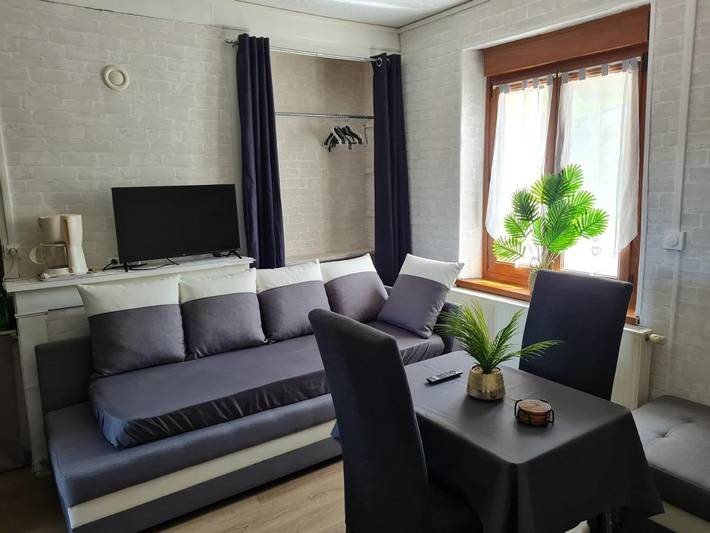 Appartement de vacances pour 3 personnes, avec Terrasse ainsi que Jardin et Vue