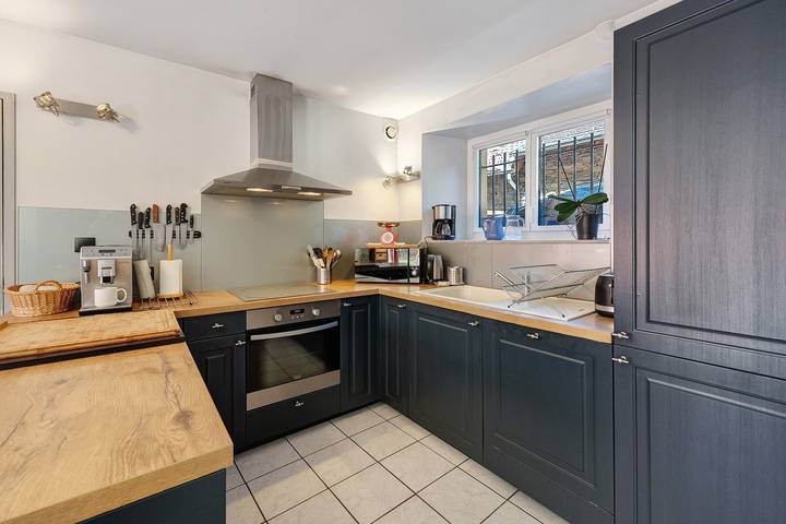 Cottage 'Gite Du Treuil' with Mountain View and Wi-Fi in Ignaux, French Pyrenees
