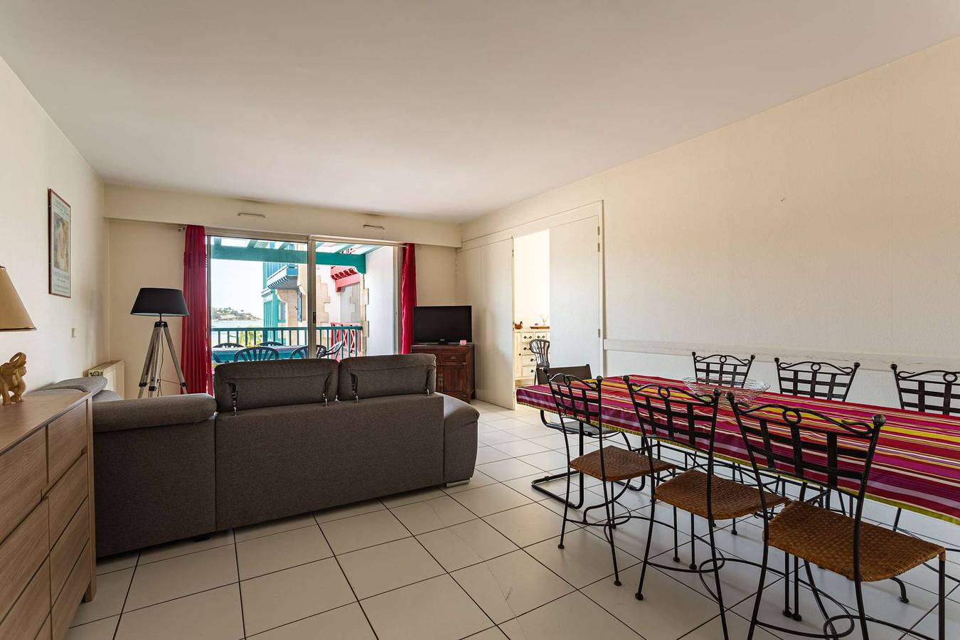 Ganze Wohnung, Ferienwohnung für 8 Personen mit Terrasse in Hendaye, Bayonne und Umgebung