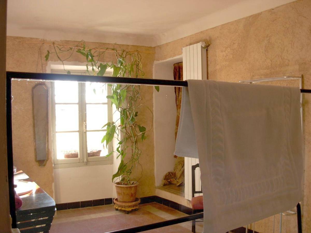 Le Mas Du Caprier in Charleval, Région d'Aix-en-Provence