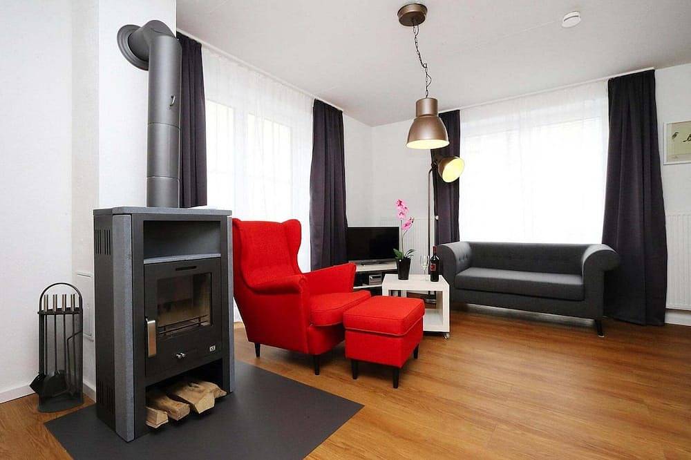 Ganze Wohnung, Wohnung in Lissendorf mit Gartenoase in Lissendorf, Vulkaneifel