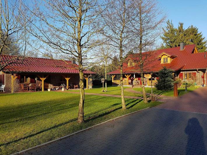 Ferienhaus für 4 Personen, mit Terrasse und Garten in Rhauderfehn - 4
