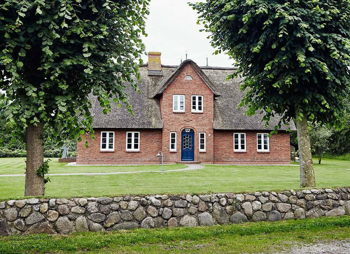 Ganze Wohnung, Großzügige Ferienwohnung in Nieblum mit Terrasse, Garten und Kaminofen in Nieblum, Föhr