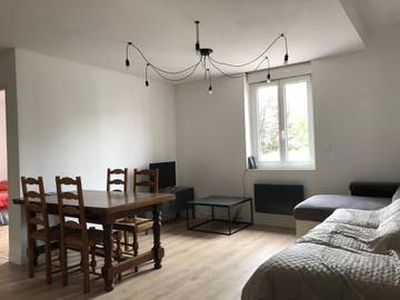Gîte pour 6 personnes, avec balcon à Guer