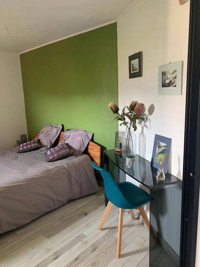 Gîte pour 2 personnes, avec vue ainsi que jardin et terrasse à La Bâtie-Vieille - 3