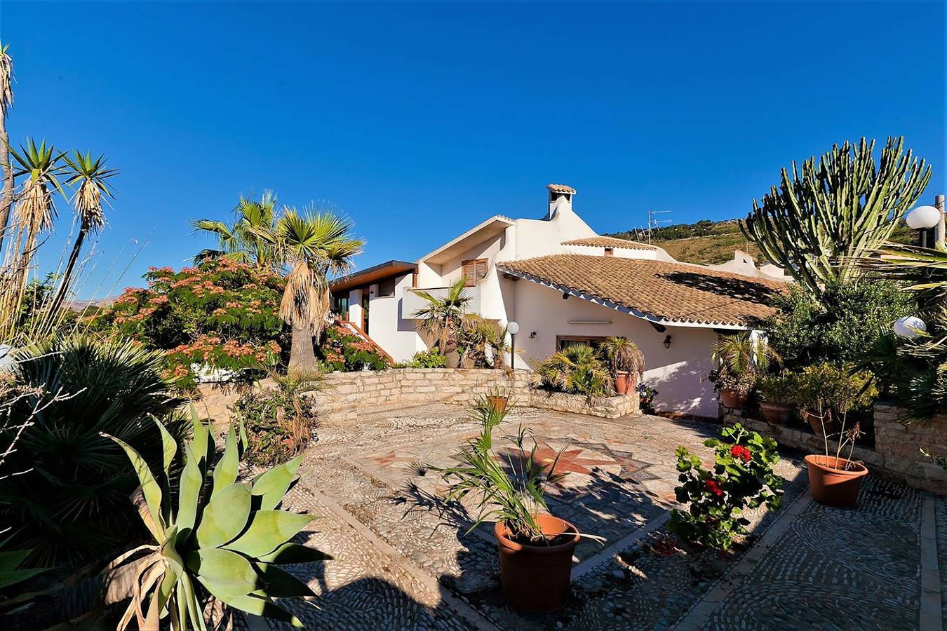Villa für 12 Personen mit Garten in Sant'Andrea Bonagia, Valderice