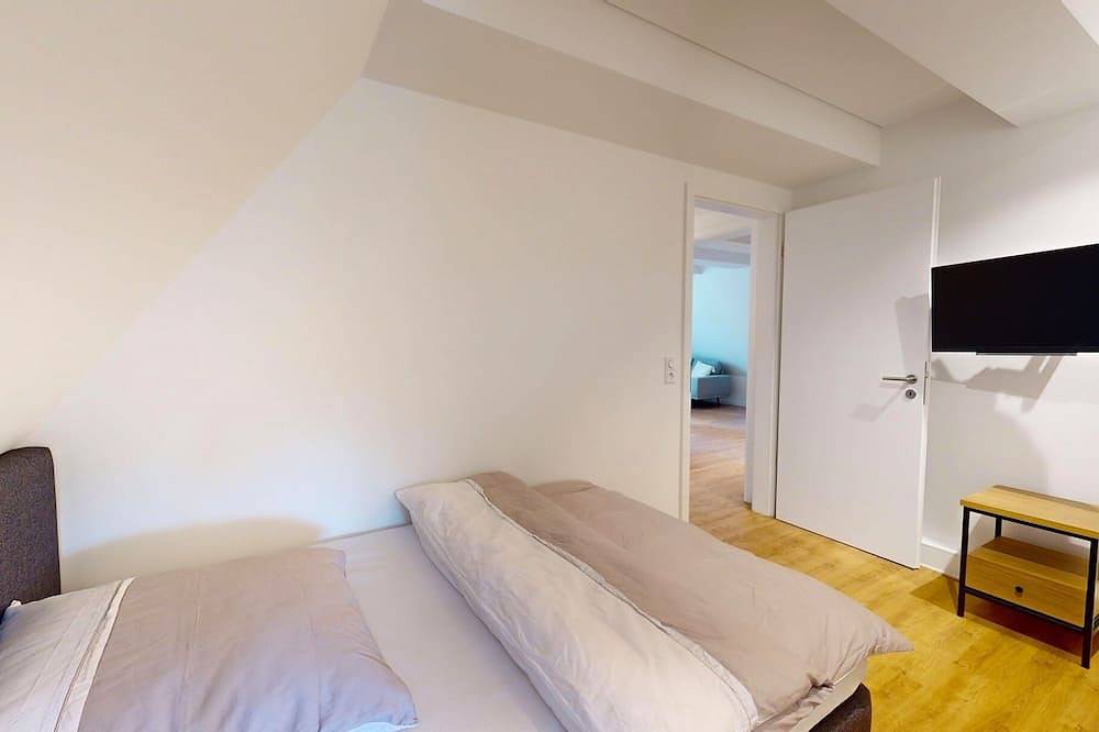 Entire apartment, Apartment 12 | Boardinghouse Lüneburg No8A in Lüneburg, Nordheide