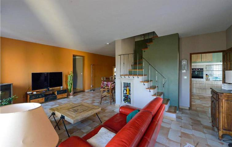 Location de vacances pour 8 personnes, avec terrasse et piscine à Lançon-Provence - 4