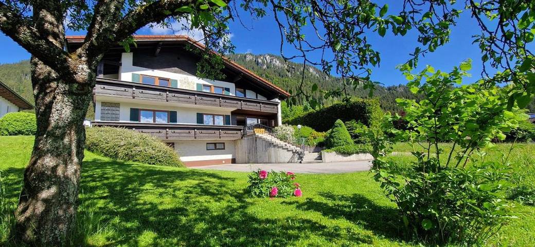 Ferienhaus für 6 Personen, mit Terrasse und Garten - 1