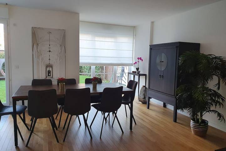Ferienhaus für 8 Personen, mit Garten und Balkon - 1