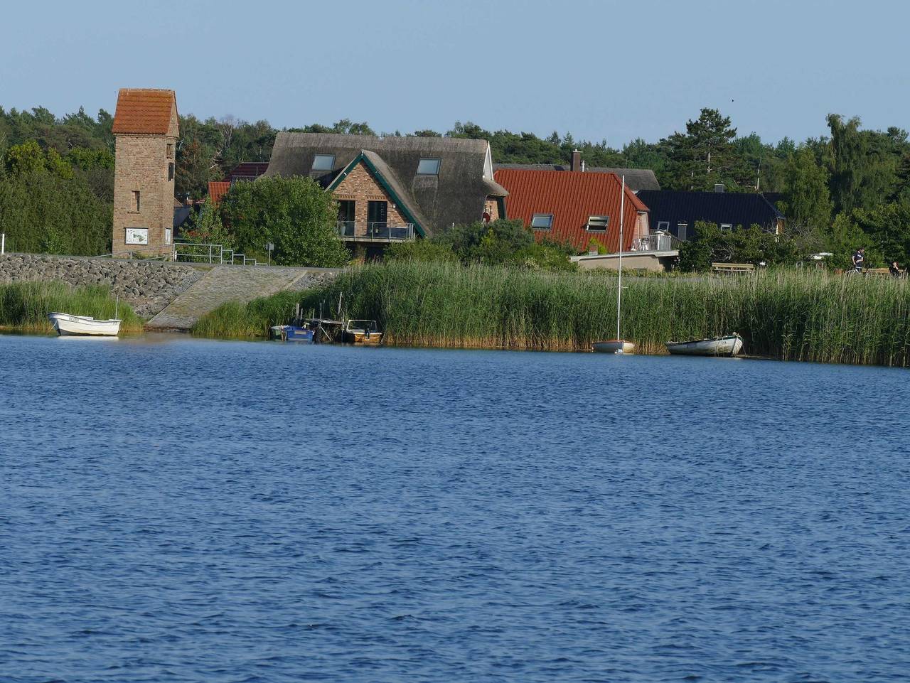 Ganze Ferienwohnung, Haus am Deich - Feriendomizil mit Terrasse - Feriendomizil mit Terrasse in Selliner See, Baabe