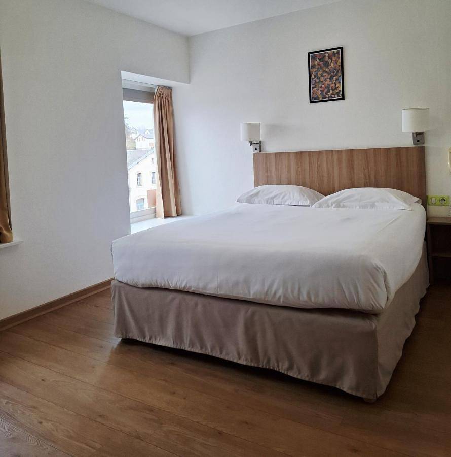 Queen Room in Ussel, Région d'Ussel