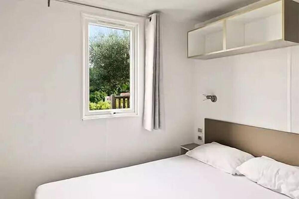 Mobil-home | Comfort | 2 Ch. | 4 pers. | Terrasse simple | A/C in Narbonne Plage, Narbonne