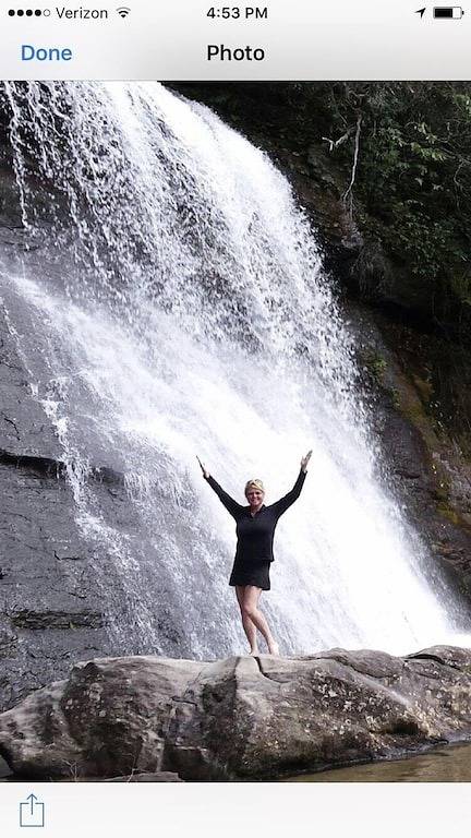 Wunderschöne Mountain Estate mit spektakulärem See und die Berge !!!!! in Lake Toxaway