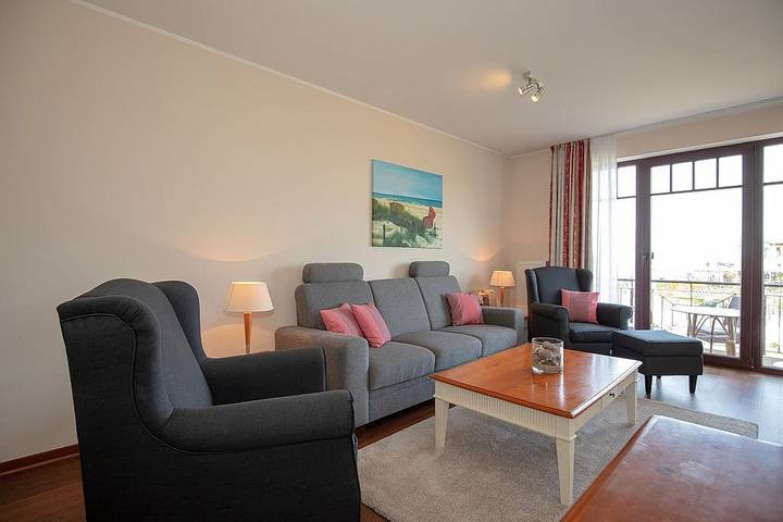 Ferienwohnung für 4 Personen, mit Sauna und Balkon in Kühlungsborn - 2