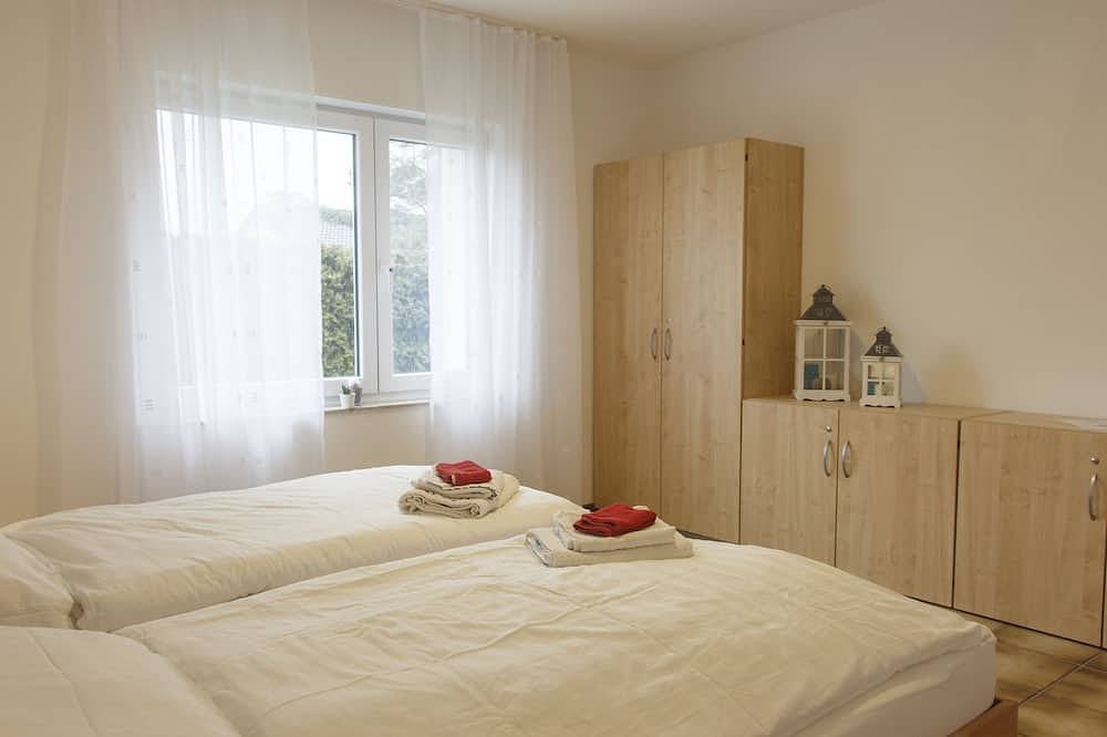 Ganze Wohnung, Moderne ruhig und dennoch zentral gelegene Ferienwohnung im Herzen Nümbrechts in Nümbrecht, Oberbergischer Kreis