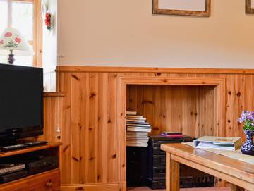 Vacation Rental for 4 Guests in Loch Hourn, Highlands, Picture 2