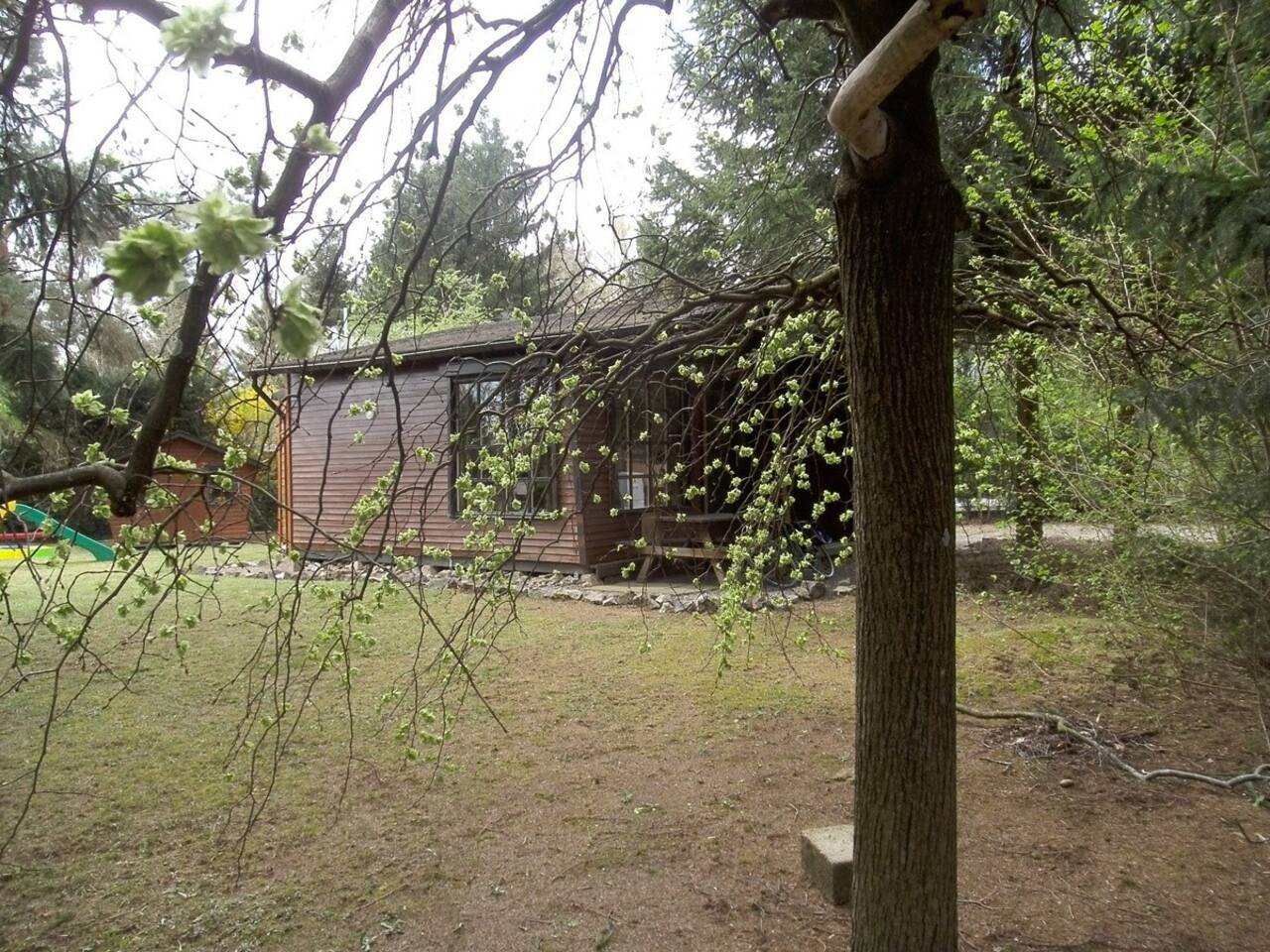 Chalet pittoresque à Tellin avec vue sur la montagne in Resteigne, Tellin