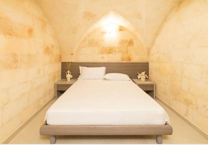 Vie Del Salento - Primitivo with Wi-Fi and Air Conditioning in San Pancrazio Salentino, Salento