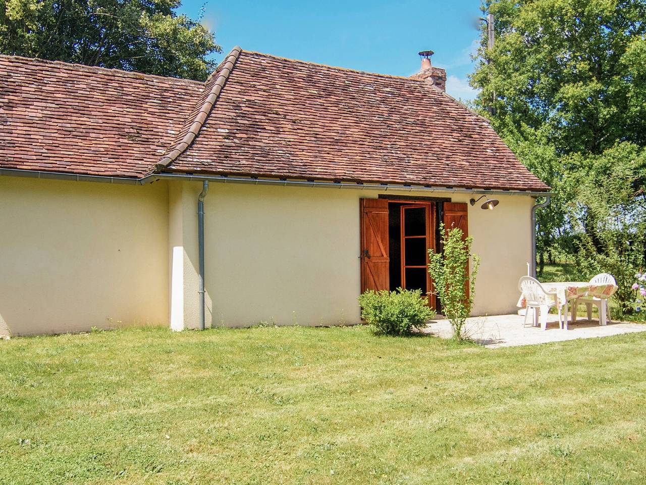 Rustig huisje in Savignac, foto 7