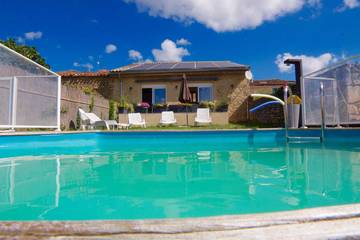 Gîte pour 14 Personnes dans Pech-Luna, Lauragais, Photo 1